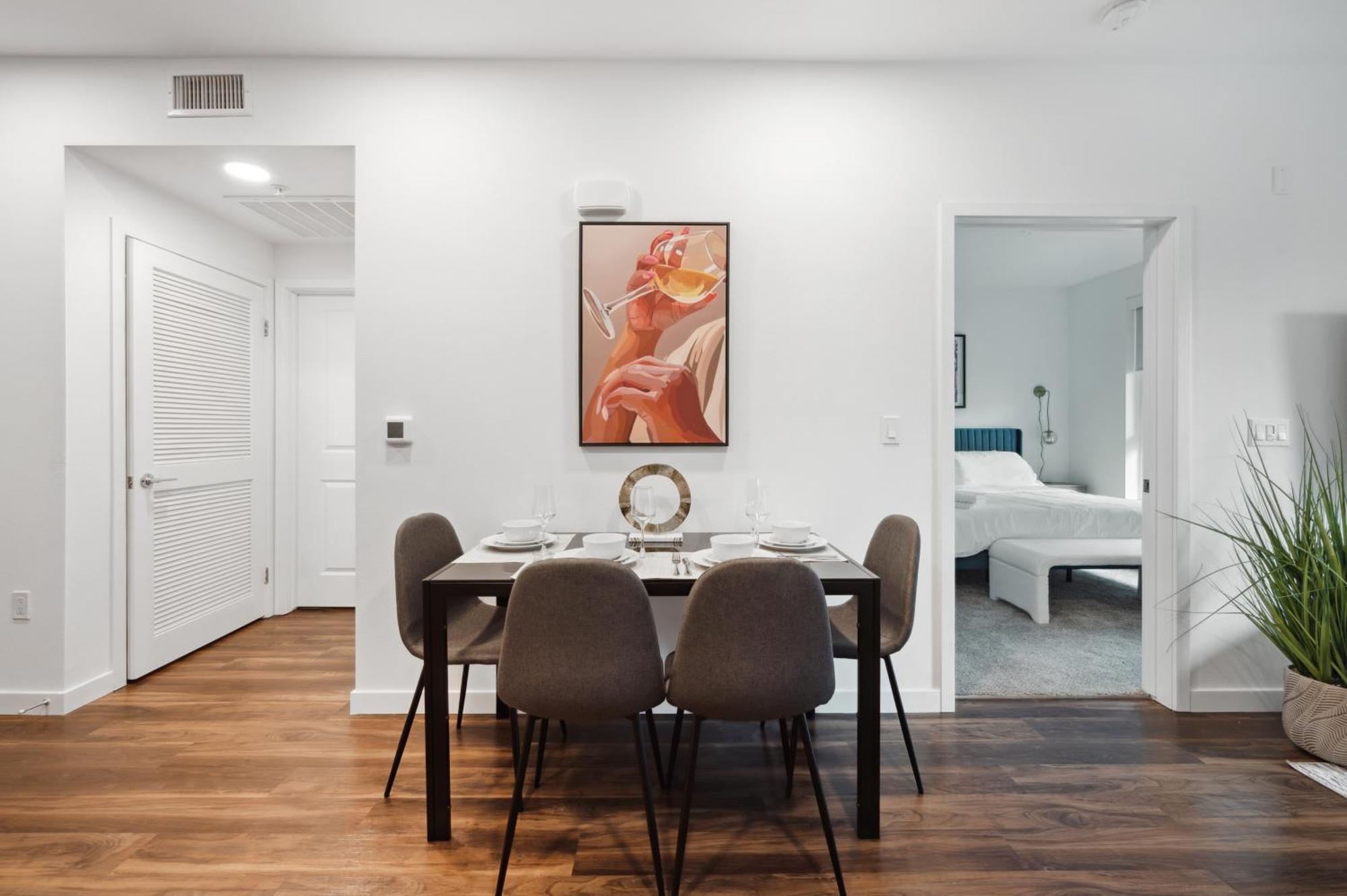 Spacious 1bdr Near Walk Of Fame With Luxury Amenities *